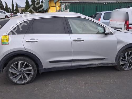 Switch KIA NIRO I (DE) 1.6 GDI Plug-in Hybrid | BP38708358I30 - Image 10