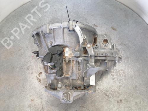 Used Gearbox OPEL VIVARO B Van (X82) 1.6 CDTI (05) (125 hp) 32183630