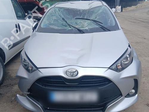 Used Parts TOYOTA YARIS (_P21_, _PA1_, _PH1_)  1.5 Hybrid (MXPH10, MXPH11)  4972643