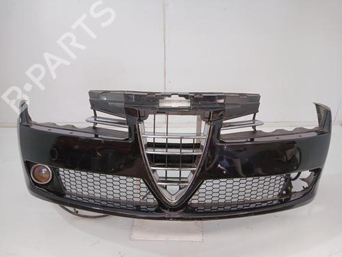 Used Front bumper Front bumper ALFA ROMEO 159 (939_) 1.9 JTDM 16V (939AXC1B, 939AXC12) (150 hp) 33812546 33812546