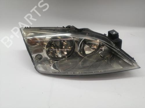 Used Right headlight FORD MONDEO III Turnier (BWY) [2000-2007]  30619386