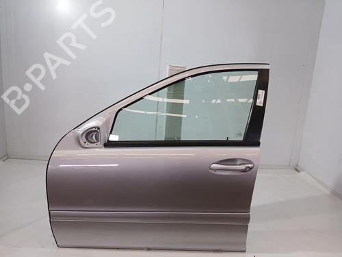 Used Left front door Left front door MERCEDES-BENZ C-CLASS (W203) C 180 Kompressor (203.046) (143 hp) 35805870 35805870