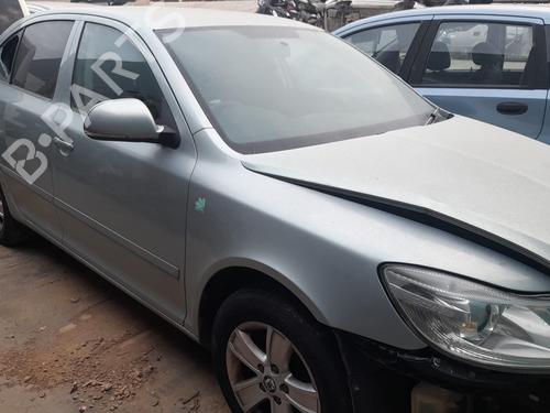 Left mirror SKODA OCTAVIA II (1Z3) 1.6 TDI | BP29335246C26 