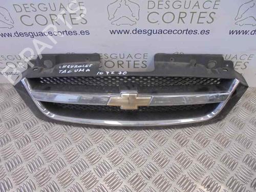 Grille CHEVROLET REZZO MPV (U100) 1.6 (107 hp) 5459346