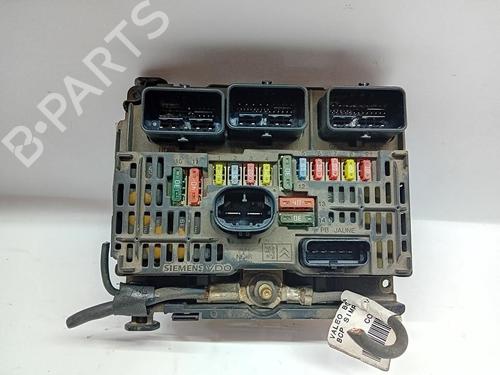 Sikringsdåse CITROËN C5 II (RC_) [2004-2008]  31070277