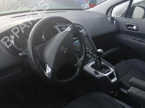 Right headlight PEUGEOT 5008 II (MC_, MJ_, MR_, M4_)  | BP31359310C29 