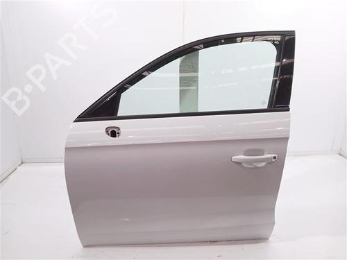 Dør venstre fortil Dør venstre fortil AUDI A1 Sportback (8XA, 8XF) 1.6 TDI (115 hp) 39699426 39699426