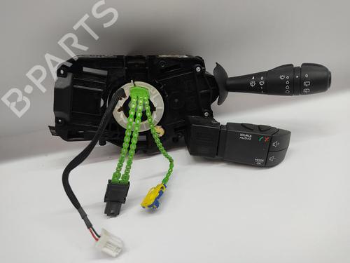 Used Steering column stalk RENAULT CLIO IV (BH_) [2012-2021]  30406374