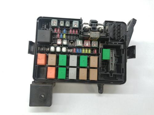 Used Fuse box Fuse box 15732735 15732735