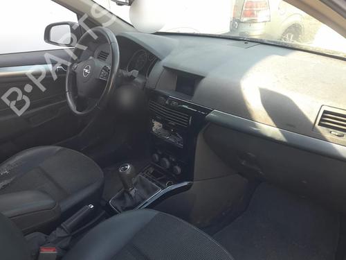 Venstre forlygte OPEL ASTRA H (A04)  | BP29865482C28