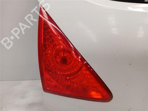 Used Left tailgate light Left tailgate light PEUGEOT 3008 I MPV (0U_) 2.0 HDi 150 / BlueHDi 150 (150 hp) 21025538 21025538