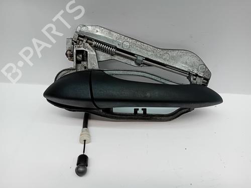 Used Front right exterior door handle Front right exterior door handle 37032666 37032666