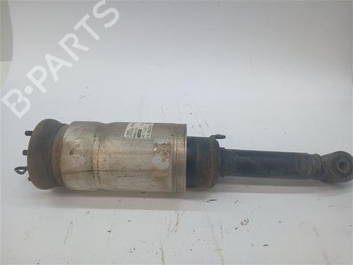 Used Right front shock absorber Right front shock absorber LAND ROVER RANGE ROVER SPORT I (L320) 2.7 D 4x4 (190 hp) 40066157 40066157