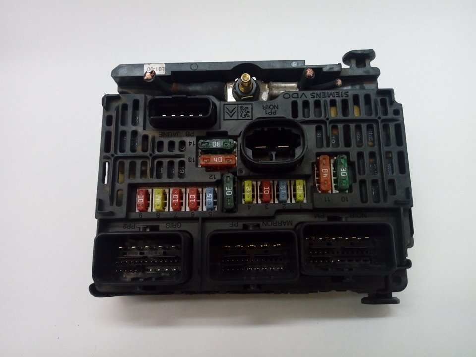Fuse box PEUGEOT 407 (6D_) 2.0 (6DRFNB, 6DRFNE) 10628254 BParts