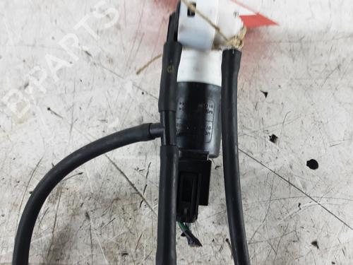 Washer pump VOLVO V60 I (155) D2 | BP39059294E24 - Image 3