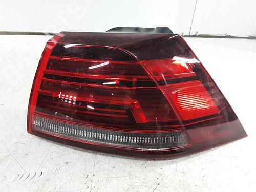 right-taillight-vw-golf-vii-5g1-bq1-be1-be2-2012-2013-2014-2015-2016-2017-2018-2019-2020-2021-32629093 main image