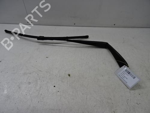 Used Front windshield wiper arm MERCEDES-BENZ CLA Coupe (C117) CLA 200 CDI / d (117.308) (136 hp) 20272527
