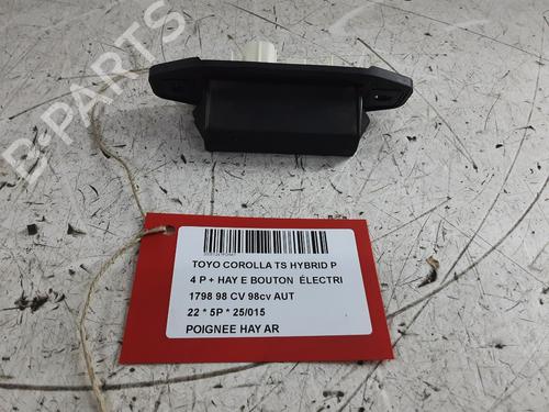 Used Tailgate handle Tailgate handle TOYOTA COROLLA Saloon (_E21_) 1.8 VVTi Hybrid (ZWE211, MZEA12) (98 hp) 31842346 31842346