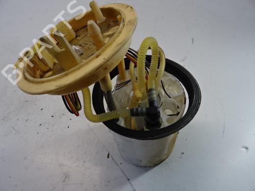 Used Fuel pump Fuel pump SKODA OCTAVIA III Combi (5E5, 5E6) 1.6 TDI (110 hp) 39054015 39054015