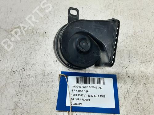 horn-jaguar-e-pace-x540-2017-32245152 main image