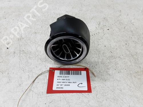 other-mercedes-benz-a-class-w177-2018-33247643 main image
