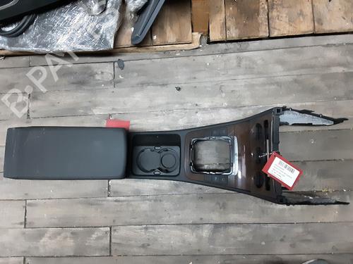 Used Middle console Middle console 23503781 23503781
