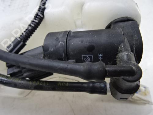 Used Washer pump Washer pump FORD FOCUS II (DA_, HCP, DP) 1.6 TDCi (90 hp) 39053028 39053028