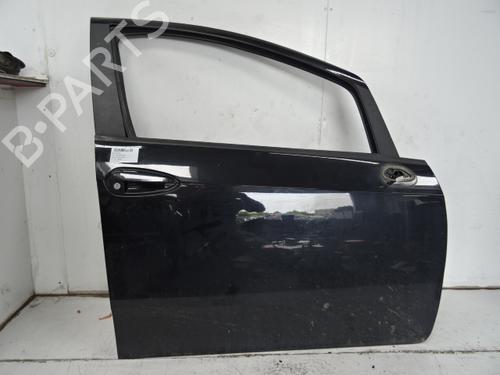 right-front-door-fiat-grande-punto-199_-13-d-multijet-2005-20270145 main image