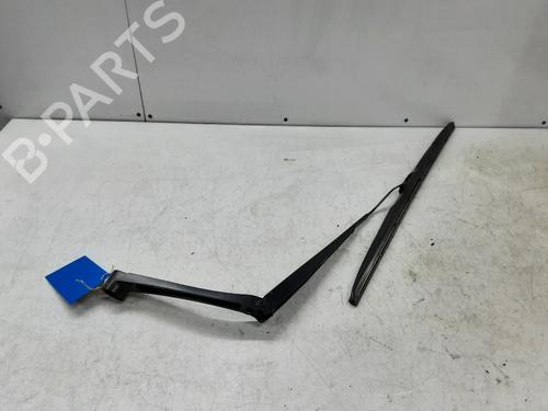 front-windshield-wiper-arm-hyundai-tucson-tl-tle-2015-2016-2017-2018-2019-2020-2021-2022-2023-32243178 main image