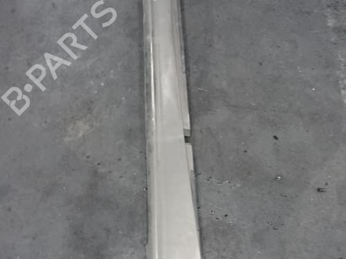 Used Door moulding trim BMW 1 (E87) 118 d (122 hp) 20274245