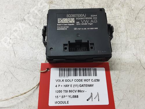 Used Control unit VW GOLF VII (5G1, BQ1, BE1, BE2) 1.2 TSI (86 hp) 28824466
