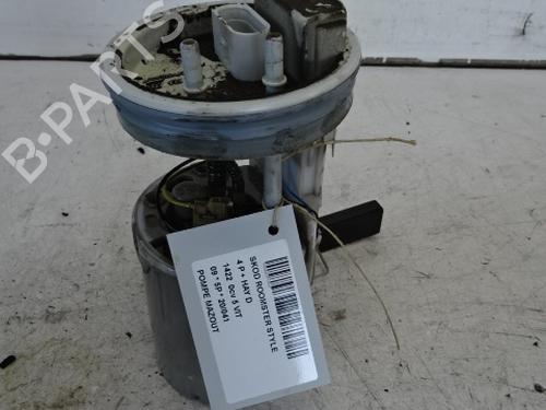 Used Fuel pump Fuel pump SKODA ROOMSTER (5J7) 1.4 TDI (80 hp) 39054044 39054044