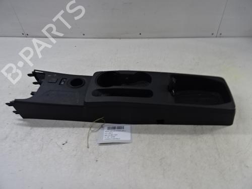 Used Middle console Middle console 39056085 39056085
