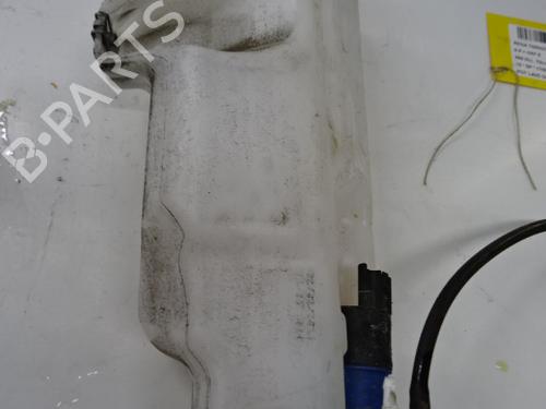 Used Windscreen washer tank RENAULT TWINGO III (BCM_, BCA_) 0.9 TCe 90 (BCM9, BCM2) (90 hp) 20272461