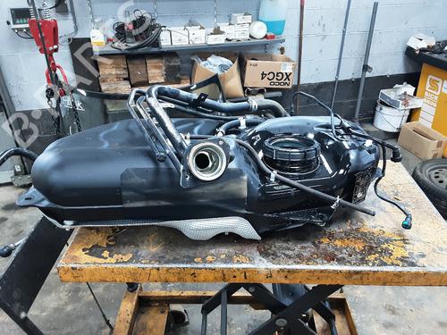 Benzintank SUZUKI SWIFT V (AZ) 1.2 SHVS (A2L412) | BP32243323C62 - Image 2