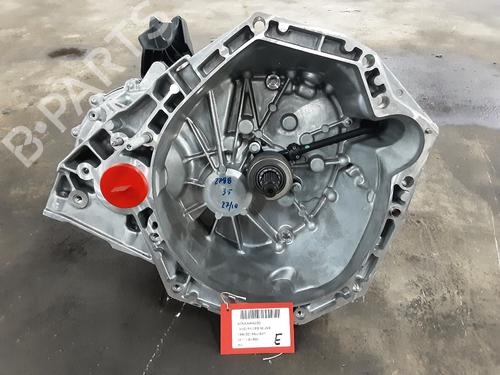 gearbox-renault-kangoo-iii-mpv-2021-23644570 main image