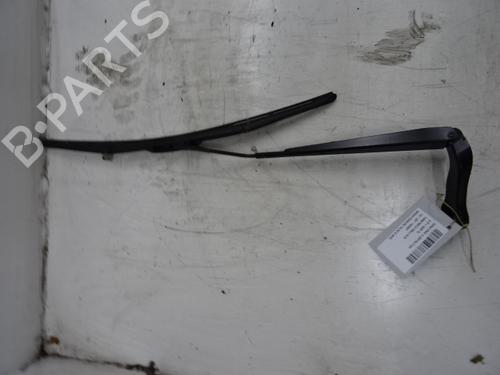 Used Front windshield wiper arm MINI MINI (F56) One D (95 hp) 20272588