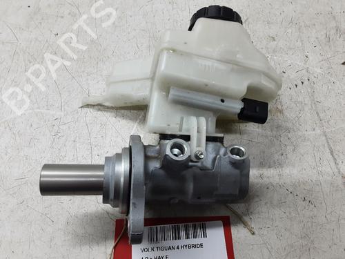 Brake master cylinder VW TIGUAN (CT1) 1.5 eTSI | BP31604911M77 - Image 2