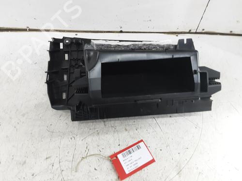 Handskerum BMW 1 (F40) 118 i | BP31936687C95