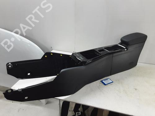 Used Middle console Middle console 39056131 39056131