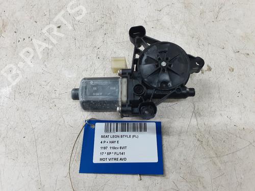 Right front window motor SEAT LEON (5F1) 1.2 TSI | BP32245281E20 - Image 1