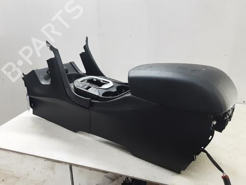 Used Middle console Middle console 39056121 39056121