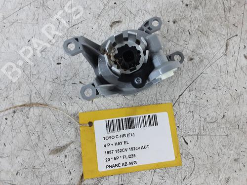 Left front fog light TOYOTA C-HR (_X1_) 2.0 Hybrid (MAXH10) | BP32245008C30