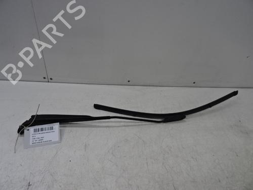 Used Front windshield wiper arm CITROËN C3 Picasso (SH_) 1.2 THP 110 (SHHNZ6) (110 hp) 20272532