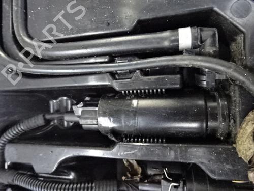 Used Washer pump Washer pump ALFA ROMEO STELVIO (949_) 2.2 D (949.AXC1A) (180 hp) 39057545 39057545