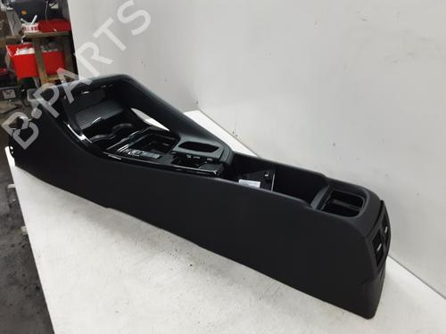 Used Middle console Middle console BMW X2 (F39) sDrive 18 i (140 hp) 32225021 32225021