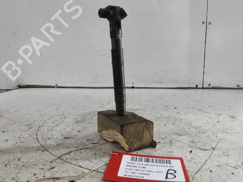 Used Injector MERCEDES-BENZ CLA Shooting Brake (X117) CLA 200 CDI / d (117.908) (136 hp) 28383195