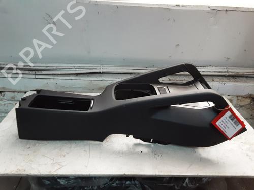 Used Middle console VW GOLF V (1K1) 2.0 TDI 16V (140 hp) 23503764