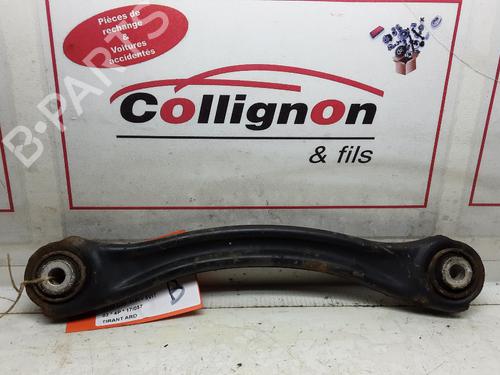 Right rear suspension arm MERCEDES-BENZ C-CLASS (W203) C 200 CDI (203.004) | BP20275123M15 