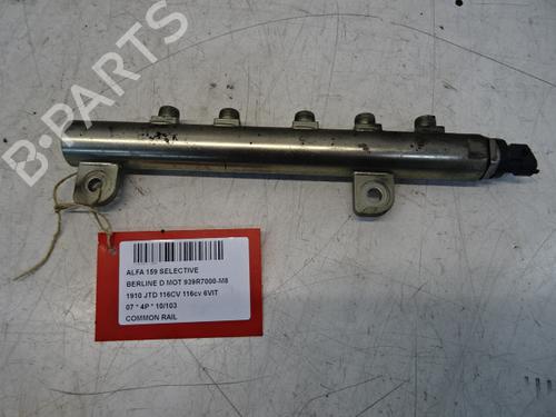 Used Injection rail Injection rail 20284255 20284255